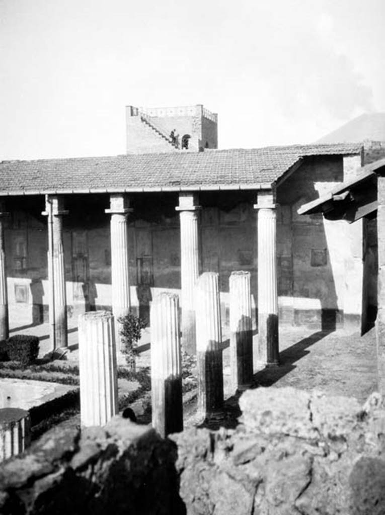 Bestand D Dai Rom W Jpgvi Pompeii W Peristyle